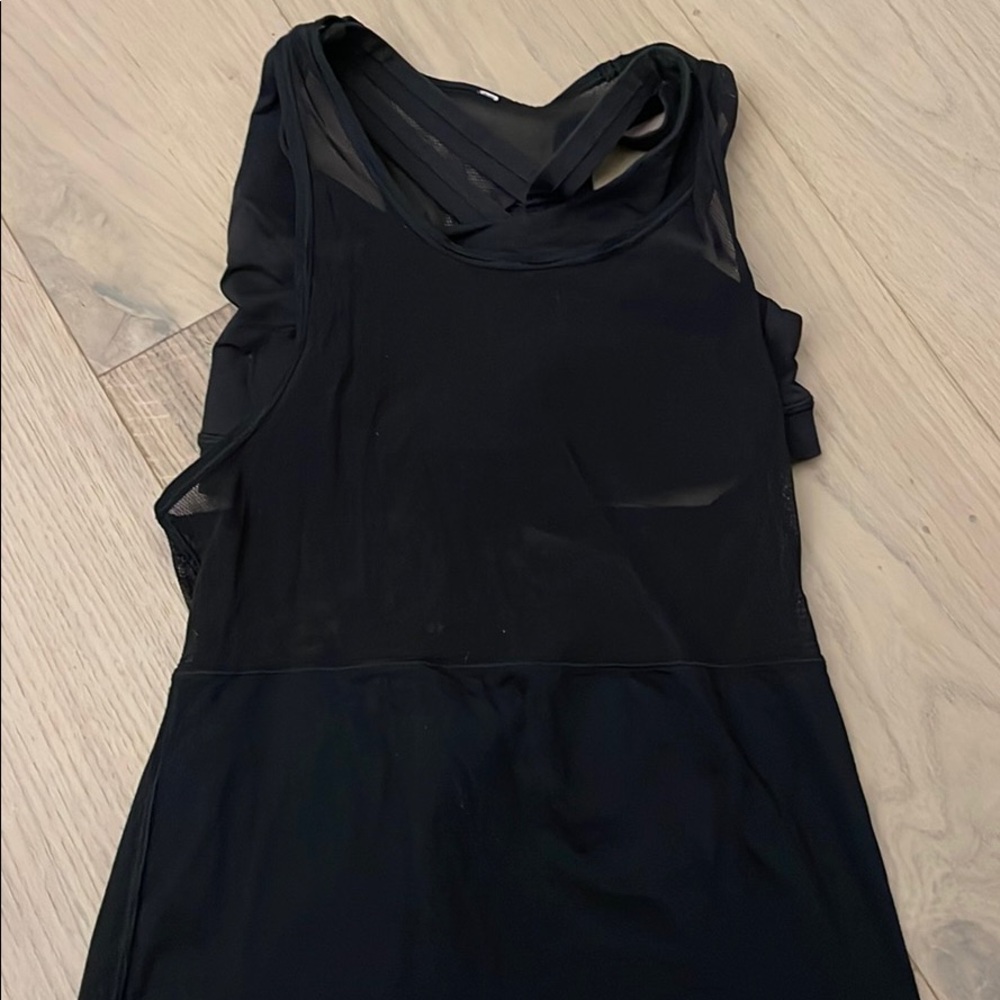 Lululemon built in sports bra top